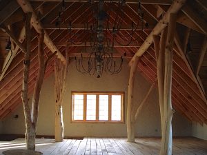 Beamed ceiling design by Bleck & Bleck Architects