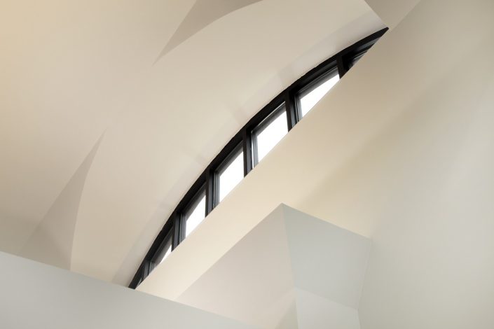 AmazingCosmetics Interior view of the eyebrow shaped window at AmazingCosmetics.