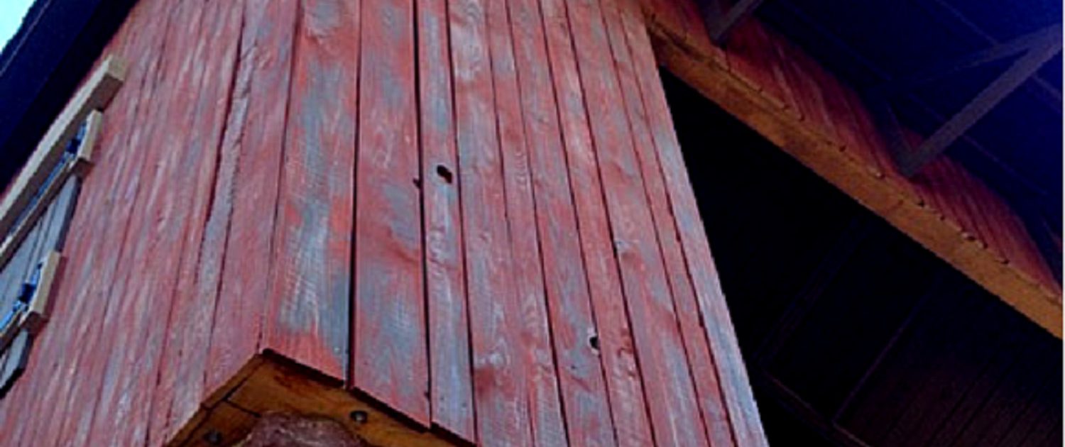 Holiday World Splashin' Safari - Thunderbird Roller Coaster This image is a close up of the materials used to build the launch station, including stonework and hand-weathered barn wood.