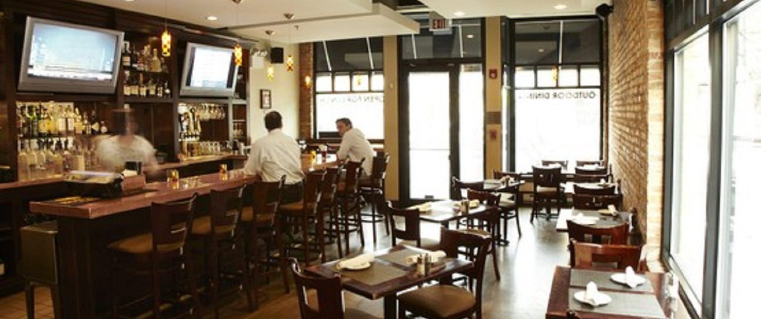 545 North Bar & Grill, front dining room and bar.