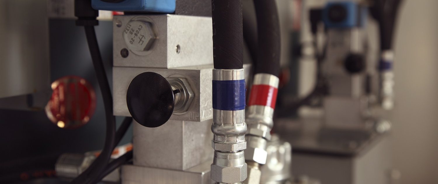 Larsen Marine - Boat Warehouse Hydraulics