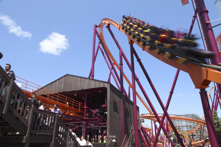 Six Flags Great America - Raging Bull view from the ride launch