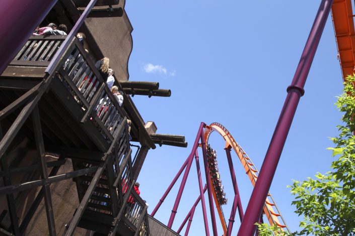Six Flags Great America - Raging Bull view of the loading / launch platform