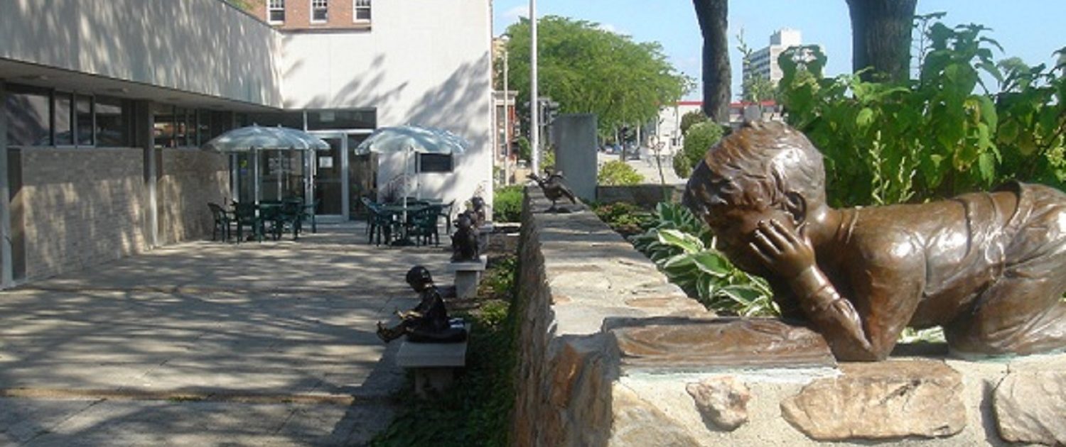 Waukegan Public Library exterior patio.