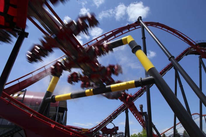 X Flight – Six Flags Great America X Flight misting element.